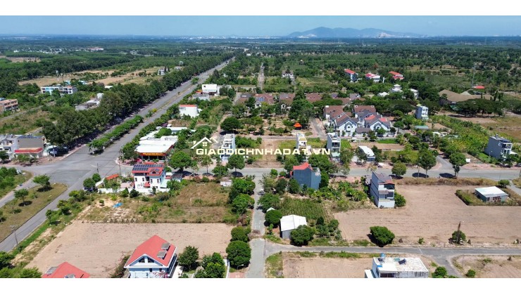 Đất nền Mặt Tiền đường Lê Hồng Phong Nhơn Trạch – Thích hợp cho thuê - kinh doanh dịch vụ.